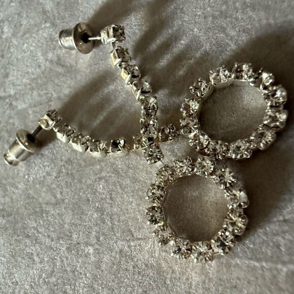 Sparkly Rhinestone Drop Circle Earrings – Elegant Statement Jewelry - Picture 9 of 17